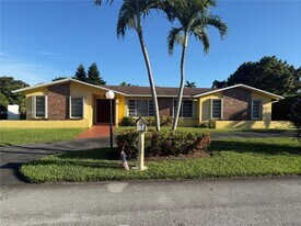 9824 SW 123rd Terrace in Miami, FL - Building Photo