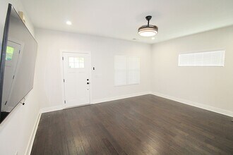 3404 Reid Ave in Charlotte, NC - Building Photo - Building Photo