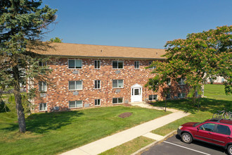 Kutztown Gardens in Kutztown, PA - Building Photo - Building Photo