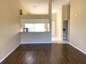 365 Stella Maris Dr N in Naples, FL - Building Photo - Building Photo