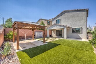 10783 Searchers Ave in Las Vegas, NV - Building Photo - Building Photo