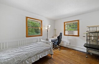 16 Rena Ave in Hudson, NH - Building Photo