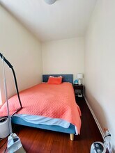 2246 W Armitage Ave in Chicago, IL - Building Photo - Building Photo