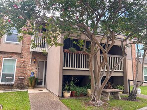 8155 Jefferson Hwy in Baton Rouge, LA - Building Photo - Building Photo
