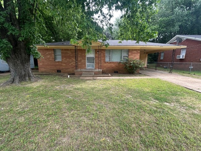 property at 1125 Edgewood Ave