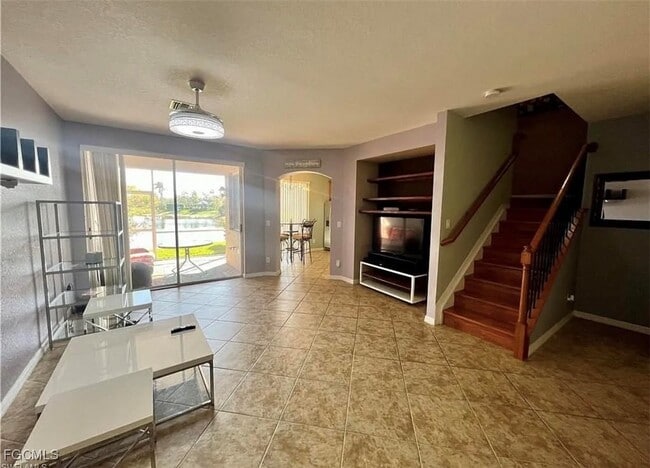 property at 9722 Roundstone Cir