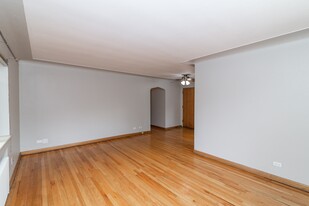 Eastview Apartments in Denver, CO - Building Photo