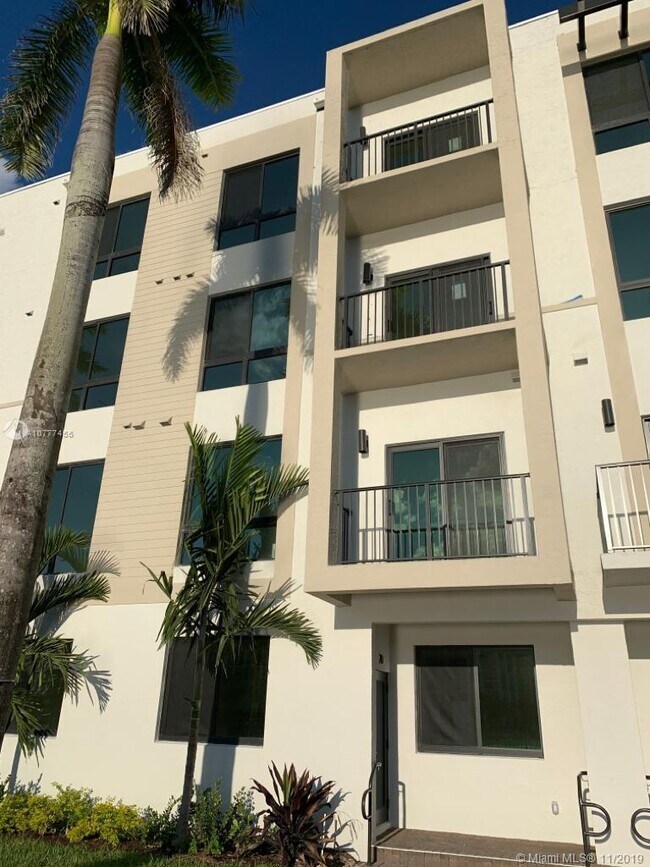 4670 NW 84th Ave Apartments and Nearby Doral Apartments For Rent
