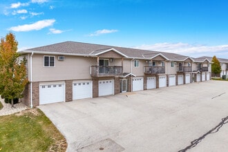 Watertown Park Apartments, LLC in Watertown, WI - Foto de edificio - Building Photo