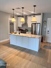 116 West Ave in Saratoga Springs, NY - Building Photo - Building Photo