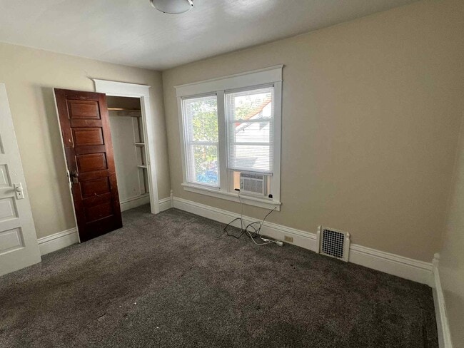 1936 W 4th St, Unit 2 in Williamsport, PA - Building Photo - Building Photo