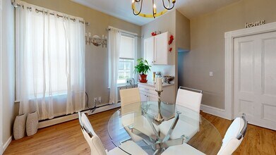 74 Kenwood St in Boston, MA - Foto de edificio - Building Photo