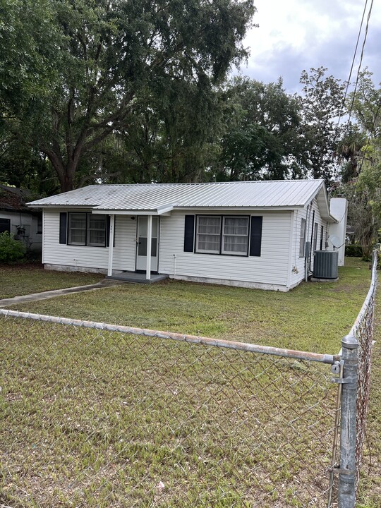 301 Benham St in Palatka, FL - Building Photo