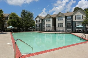 Monterey Village in Jonesboro, GA - Building Photo