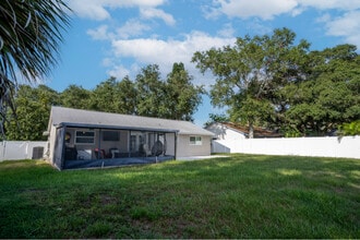 1356 Noell Blvd in Palm Harbor, FL - Building Photo - Building Photo