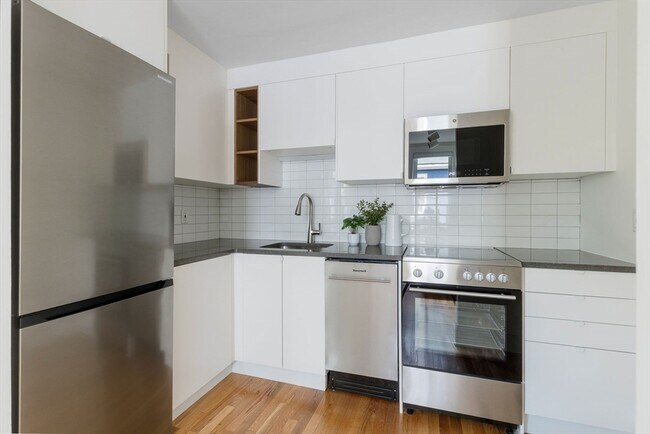 192 Appleton St, Unit 1 in Cambridge, MA - Building Photo - Building Photo