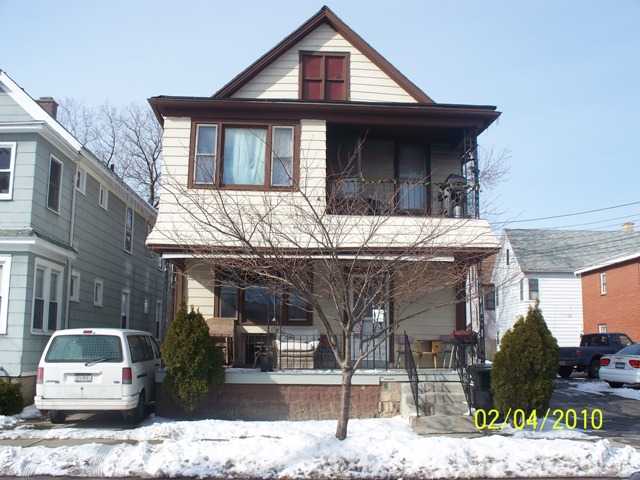 114 Huetter Ave in Buffalo, NY - Building Photo