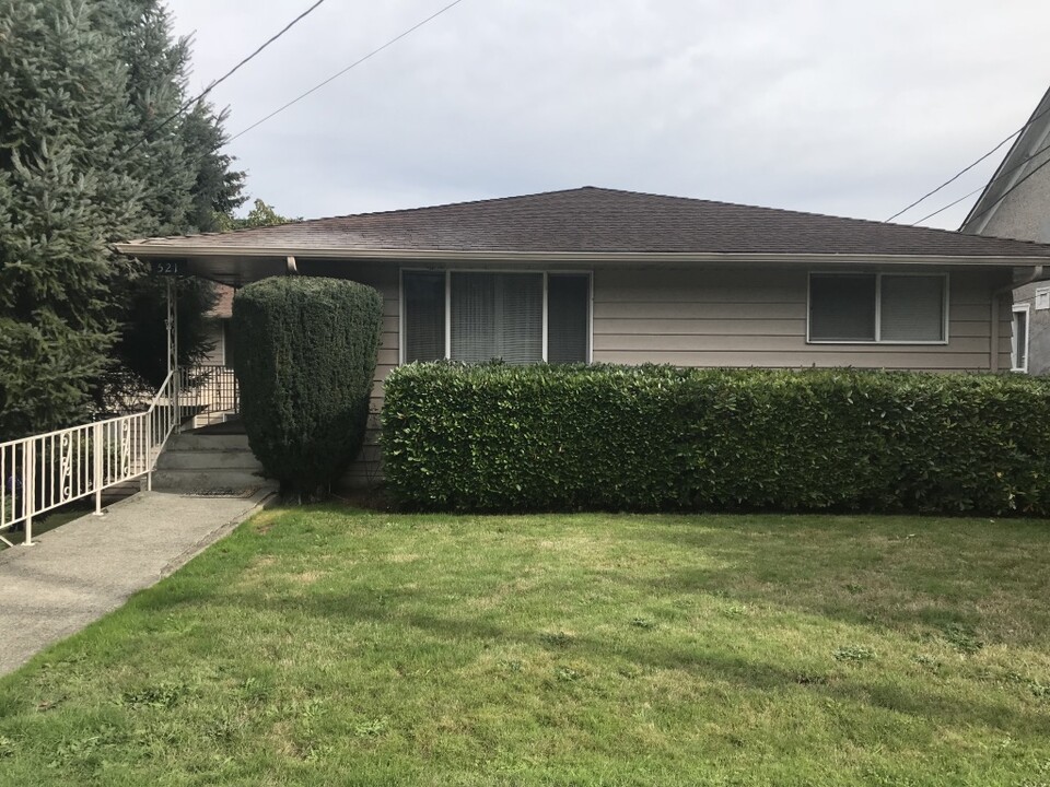 521 Avenue D in Snohomish, WA - Building Photo