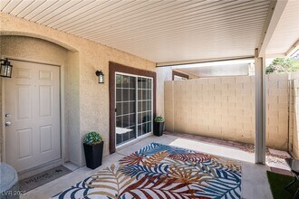 683 Ambling Gait Ave in Henderson, NV - Building Photo - Building Photo
