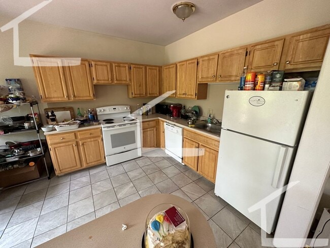 property at 1133 Commonwealth Ave