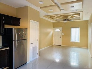 2709 E Franklin Ave, Unit 4 in Alton, TX - Foto de edificio - Building Photo