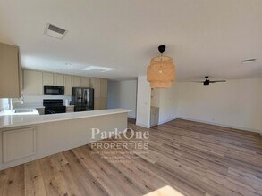 927 Palace Ct in Benicia, CA - Building Photo - Building Photo