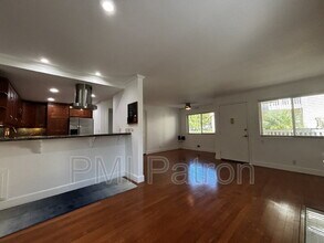 7422 Seastar Dr in Huntington Beach, CA - Building Photo - Building Photo