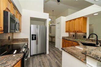 311 31st St NW in Naples, FL - Building Photo - Building Photo