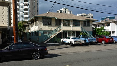 2317 Fern St in Honolulu, HI - Building Photo - Building Photo