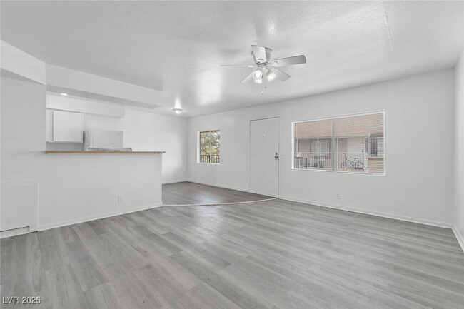 1812 Fulstone Way in Las Vegas, NV - Building Photo - Building Photo