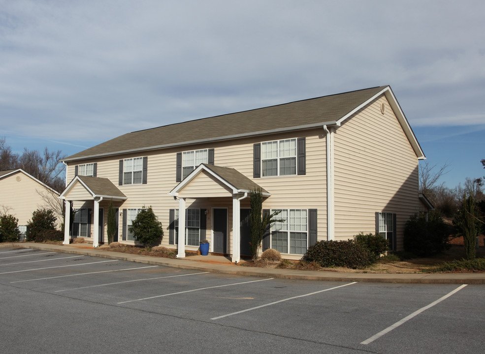 1-48 Brookside Dr in Travelers Rest, SC - Building Photo