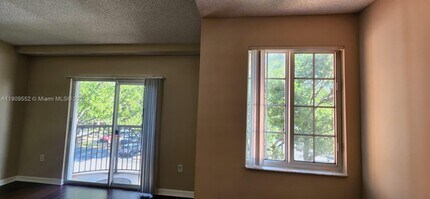 4151 N Haverhill Rd in West Palm Beach, FL - Building Photo - Building Photo