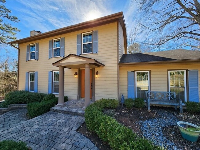 885 Melody Ln