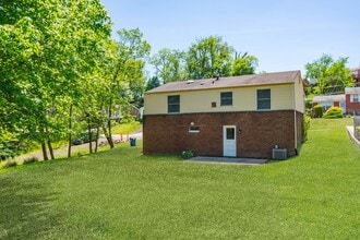 3815 Louisa St in Pittsburgh, PA - Building Photo - Building Photo