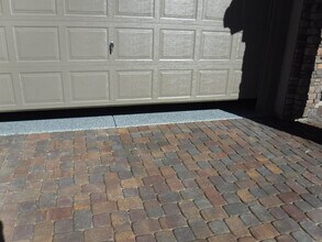 10156 Lawton Ridge Ct in Las Vegas, NV - Building Photo - Building Photo