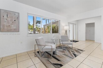 8260 SW 133rd St in Miami, FL - Building Photo - Building Photo