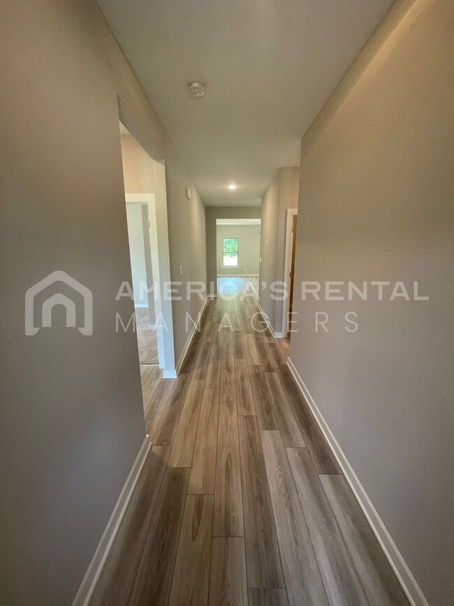 130 Flintlock Wy in New Market, AL - Building Photo - Building Photo