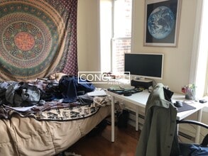 37 Cooper St, Unit 3 in Boston, MA - Foto de edificio - Building Photo