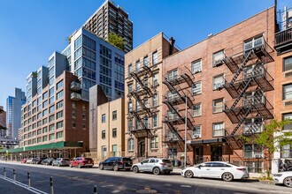 331 E 33rd St in New York, NY - Foto de edificio - Primary Photo