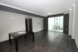 1755 E Hallandale Beach Blvd, Unit 401E in Hallandale Beach, FL - Building Photo - Building Photo
