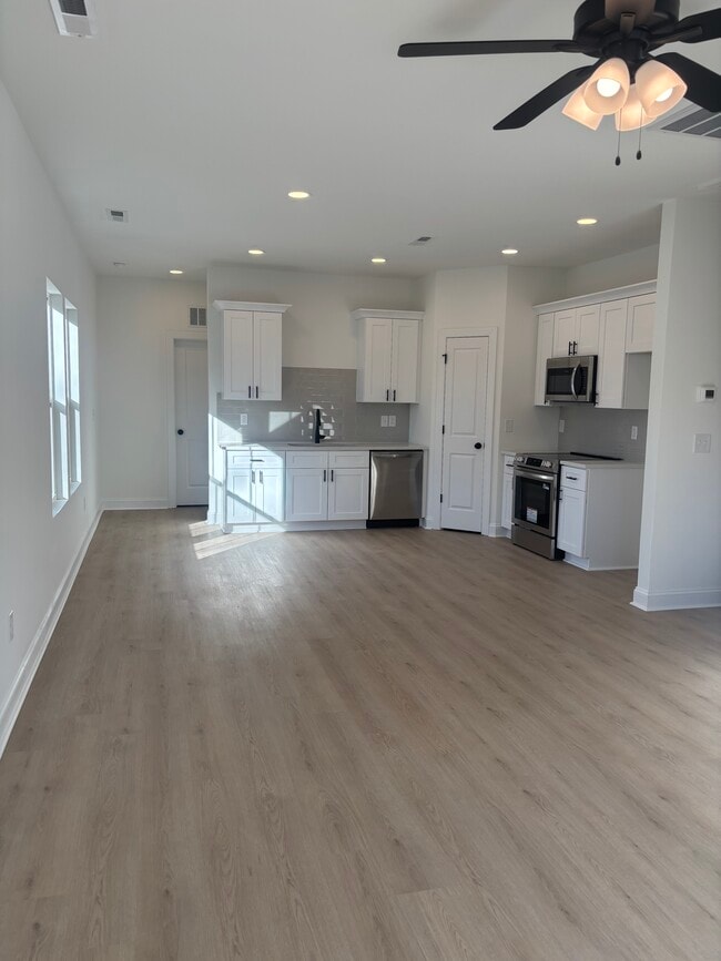 1077 Gibson St in Albemarle, NC - Building Photo - Building Photo