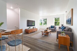 Palmer Court Apartments in Detroit, MI - Building Photo