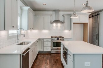 503 Acklen Park Dr in Nashville, TN - Building Photo - Building Photo