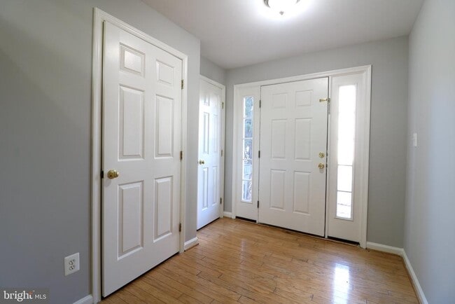 property at 2581 Sutters Mill Dr