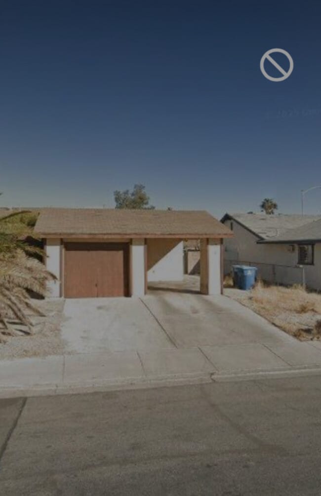 property at 4426 Via San Rafael
