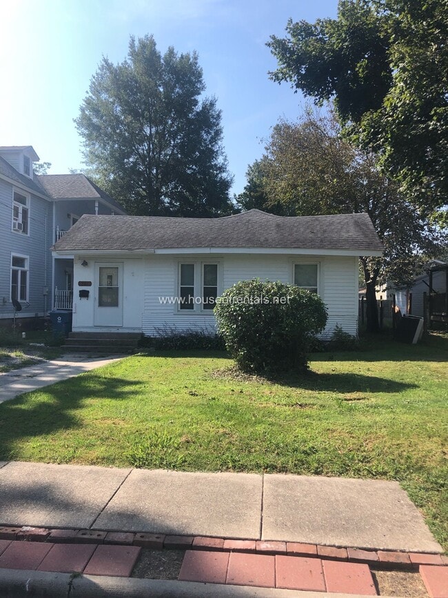 property at 301 W Grand Ave