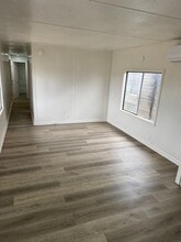 20096 Enid St in Stevinson, CA - Building Photo - Building Photo