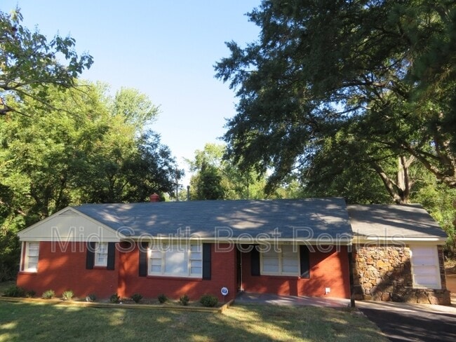 1512 Paullus Ave