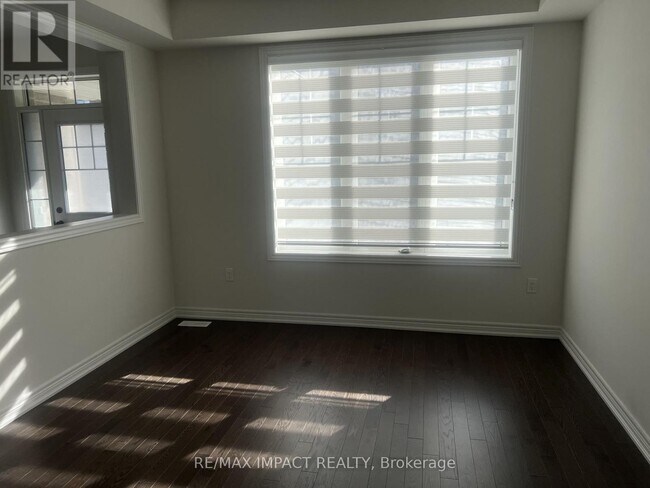 317 Coronation Rd in Whitby, ON - Building Photo - Building Photo