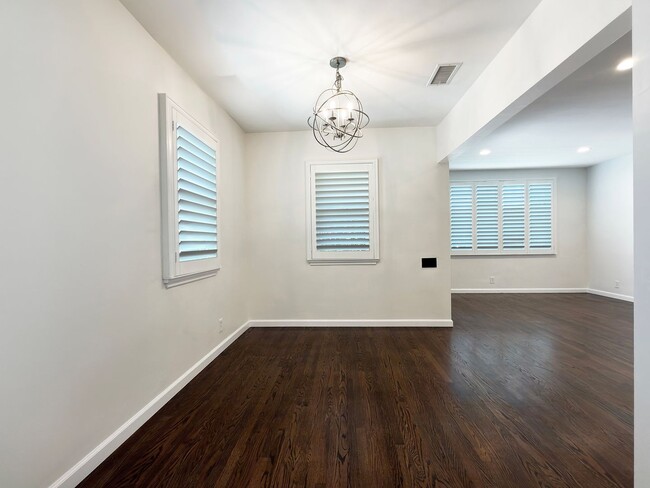 property at 2025 Euclid Ave